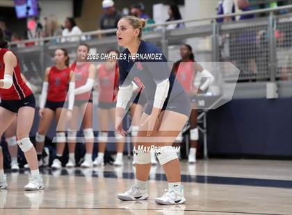 Thumbnail 2 in East View vs Klein Cain (Legends Invitational) photogallery.