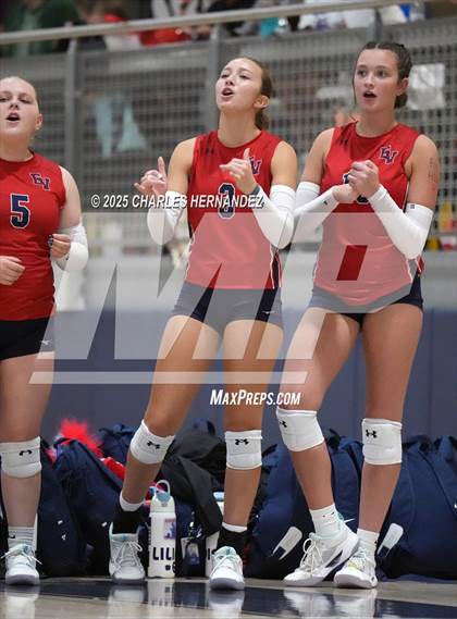 Thumbnail 3 in East View vs Klein Cain (Legends Invitational) photogallery.