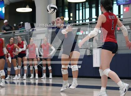 Thumbnail 1 in East View vs Klein Cain (Legends Invitational) photogallery.