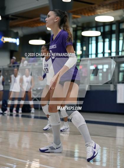 Thumbnail 1 in East View vs Klein Cain (Legends Invitational) photogallery.