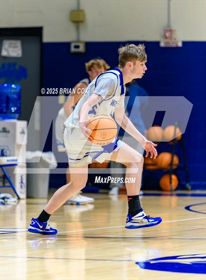 Thumbnail 1 in Bakersfield @ Cotter photogallery.