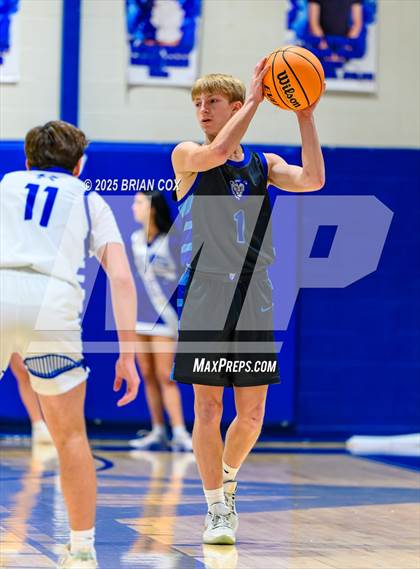 Thumbnail 3 in Bakersfield @ Cotter photogallery.