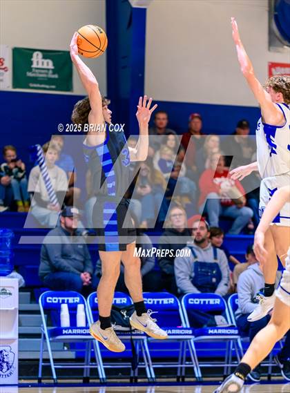 Thumbnail 2 in Bakersfield @ Cotter photogallery.