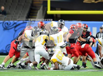 Thumbnail 3 in Welsh vs. St. Helena College and Career Academy (LHSAA 2A Final)  photogallery.