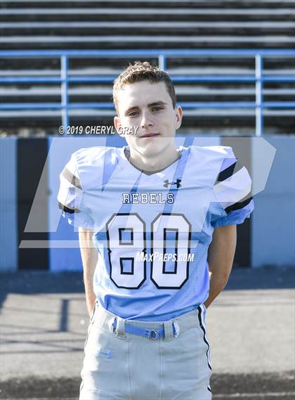 Thumbnail 1 in Sullivan South (Team and Individual) photogallery.