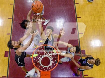 Thumbnail 3 in IMG Academy vs. Montverde Academy (GEICO National Tournament Semifinal) photogallery.