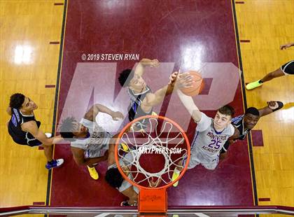 Thumbnail 3 in IMG Academy vs. Montverde Academy (GEICO National Tournament Semifinal) photogallery.