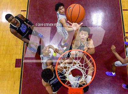 Thumbnail 3 in IMG Academy vs. Montverde Academy (GEICO National Tournament Semifinal) photogallery.