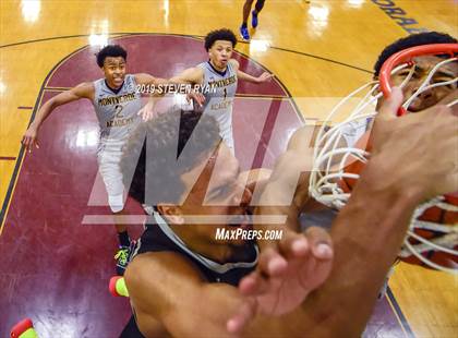 Thumbnail 1 in IMG Academy vs. Montverde Academy (GEICO National Tournament Semifinal) photogallery.