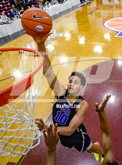 Thumbnail 2 in IMG Academy vs. Montverde Academy (GEICO National Tournament Semifinal) photogallery.