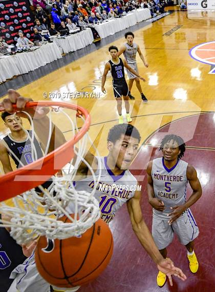 Thumbnail 2 in IMG Academy vs. Montverde Academy (GEICO National Tournament Semifinal) photogallery.