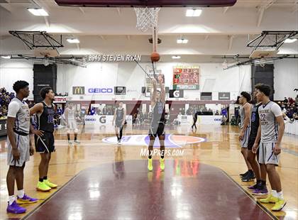 Thumbnail 1 in IMG Academy vs. Montverde Academy (GEICO National Tournament Semifinal) photogallery.