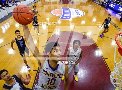 Thumbnail 3 in IMG Academy vs. Montverde Academy (GEICO National Tournament Semifinal) photogallery.