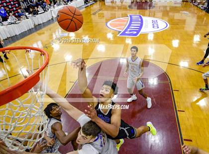 Thumbnail 1 in IMG Academy vs. Montverde Academy (GEICO National Tournament Semifinal) photogallery.