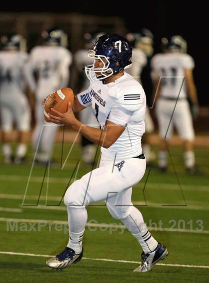 Thumbnail 2 in Bakersfield vs. Mission Hills (CIF SoCal D1 Regional Final) photogallery.