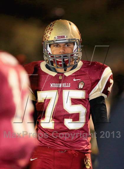 Thumbnail 1 in Bakersfield vs. Mission Hills (CIF SoCal D1 Regional Final) photogallery.