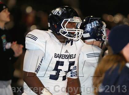 Thumbnail 1 in Bakersfield vs. Mission Hills (CIF SoCal D1 Regional Final) photogallery.