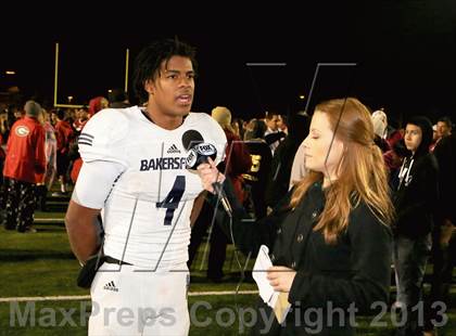 Thumbnail 2 in Bakersfield vs. Mission Hills (CIF SoCal D1 Regional Final) photogallery.