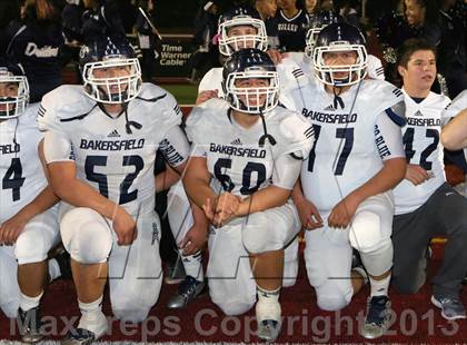 Thumbnail 1 in Bakersfield vs. Mission Hills (CIF SoCal D1 Regional Final) photogallery.