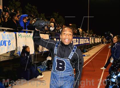 Thumbnail 2 in Bakersfield vs. Mission Hills (CIF SoCal D1 Regional Final) photogallery.