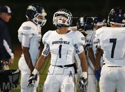 Thumbnail 1 in Bakersfield vs. Mission Hills (CIF SoCal D1 Regional Final) photogallery.