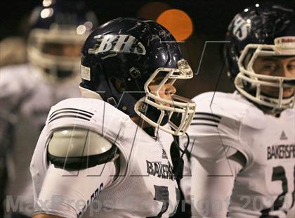 Thumbnail 1 in Bakersfield vs. Mission Hills (CIF SoCal D1 Regional Final) photogallery.
