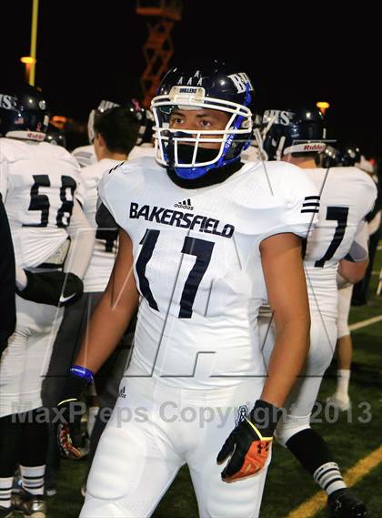 Thumbnail 1 in Bakersfield vs. Mission Hills (CIF SoCal D1 Regional Final) photogallery.