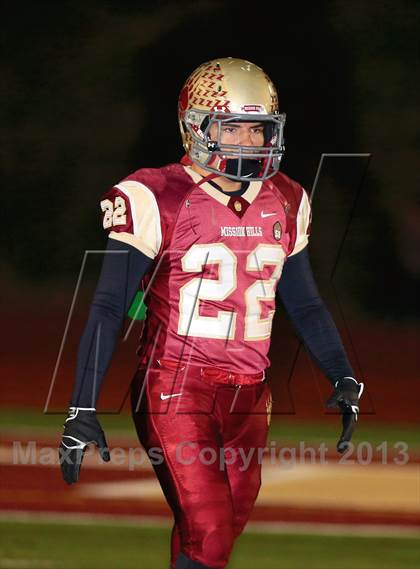 Thumbnail 2 in Bakersfield vs. Mission Hills (CIF SoCal D1 Regional Final) photogallery.