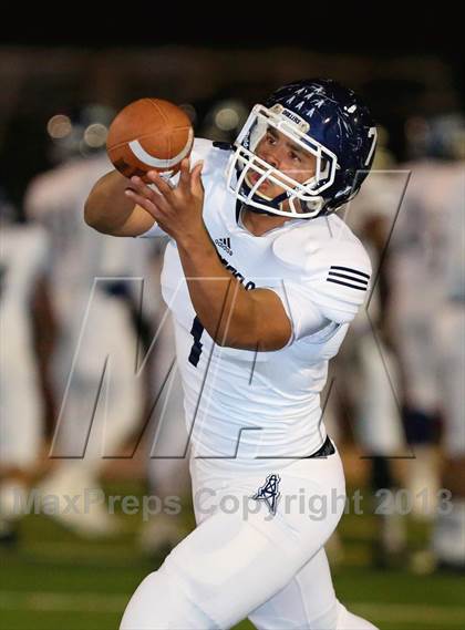 Thumbnail 1 in Bakersfield vs. Mission Hills (CIF SoCal D1 Regional Final) photogallery.