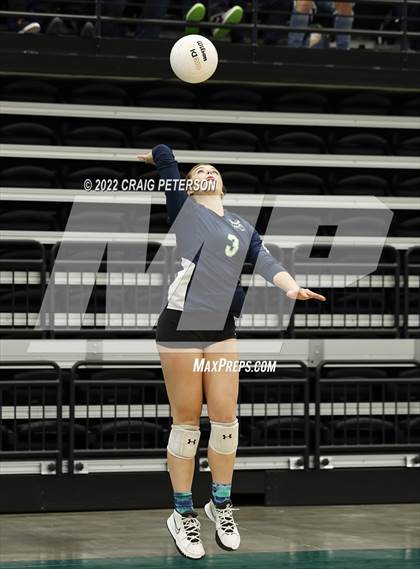Thumbnail 2 in Timpanogos vs. Bountiful (UHSAA 5A Quarterfinal) photogallery.