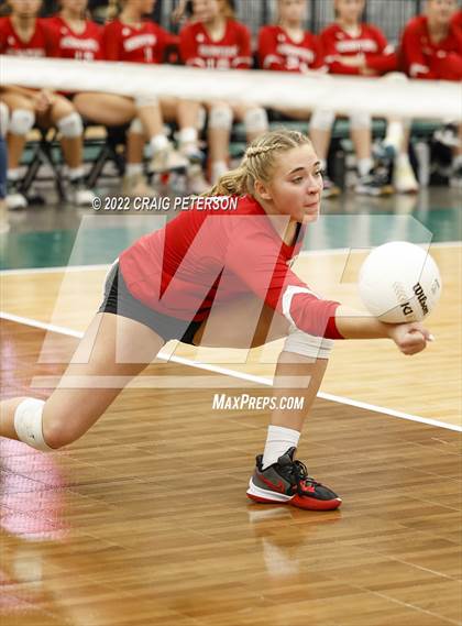 Thumbnail 2 in Timpanogos vs. Bountiful (UHSAA 5A Quarterfinal) photogallery.