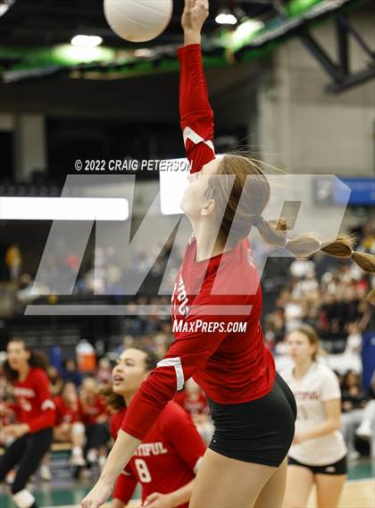 Thumbnail 3 in Timpanogos vs. Bountiful (UHSAA 5A Quarterfinal) photogallery.