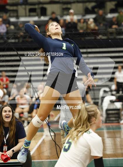 Thumbnail 3 in Timpanogos vs. Bountiful (UHSAA 5A Quarterfinal) photogallery.