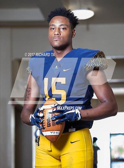 Thumbnail 2 in St. Thomas Aquinas (Preseason Early Contenders Photo Shoot)  photogallery.