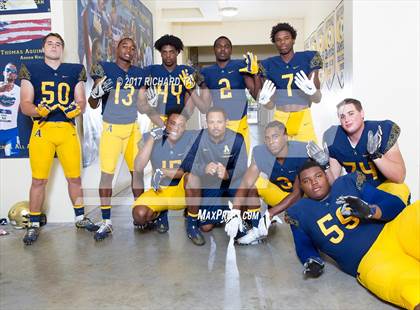 Thumbnail 1 in St. Thomas Aquinas (Preseason Early Contenders Photo Shoot)  photogallery.