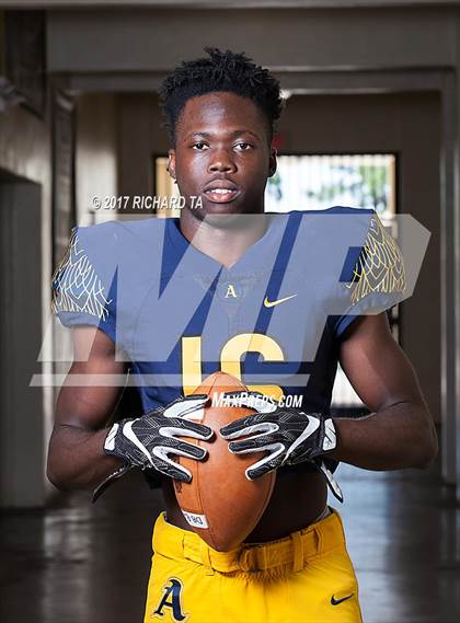 Thumbnail 1 in St. Thomas Aquinas (Preseason Early Contenders Photo Shoot)  photogallery.