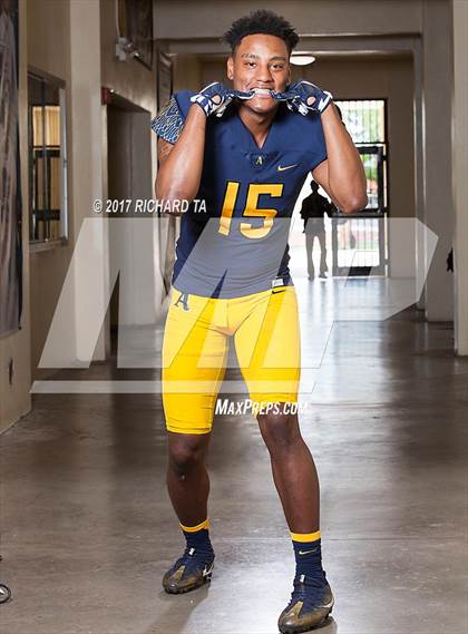 Thumbnail 3 in St. Thomas Aquinas (Preseason Early Contenders Photo Shoot)  photogallery.