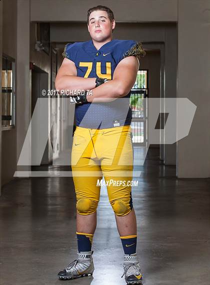 Thumbnail 2 in St. Thomas Aquinas (Preseason Early Contenders Photo Shoot)  photogallery.