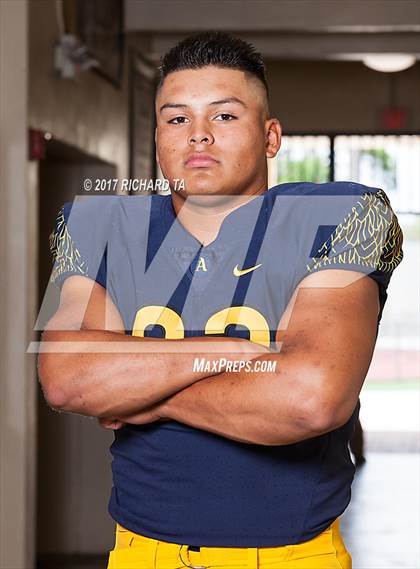 Thumbnail 1 in St. Thomas Aquinas (Preseason Early Contenders Photo Shoot)  photogallery.