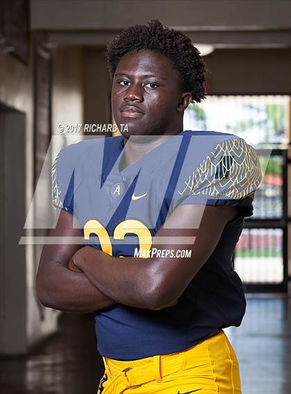 Thumbnail 2 in St. Thomas Aquinas (Preseason Early Contenders Photo Shoot)  photogallery.