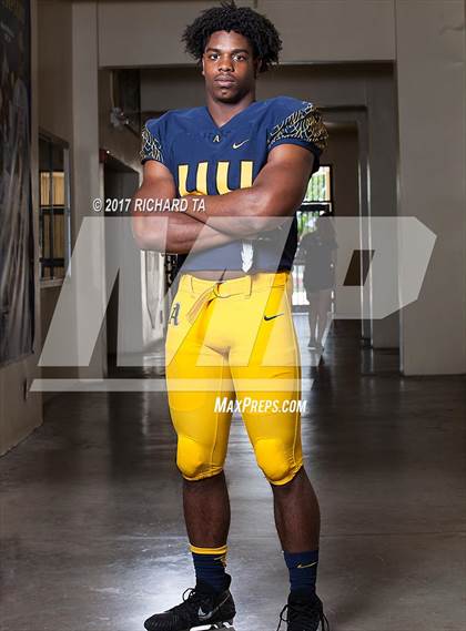 Thumbnail 1 in St. Thomas Aquinas (Preseason Early Contenders Photo Shoot)  photogallery.