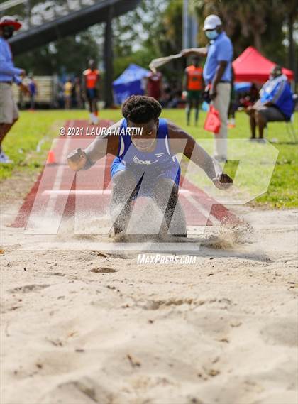 Thumbnail 1 in BCAA Track & Field Finals photogallery.