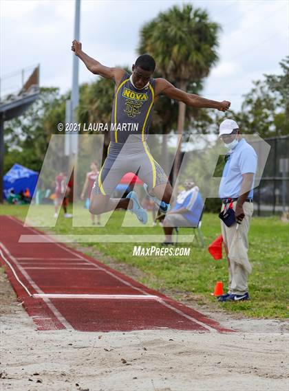 Thumbnail 2 in BCAA Track & Field Finals photogallery.