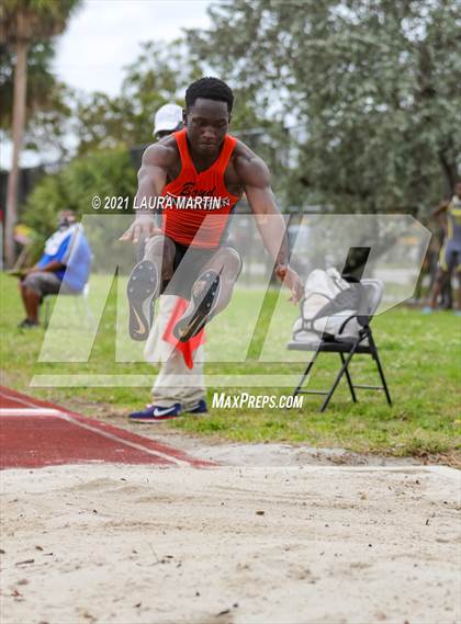 Thumbnail 1 in BCAA Track & Field Finals photogallery.