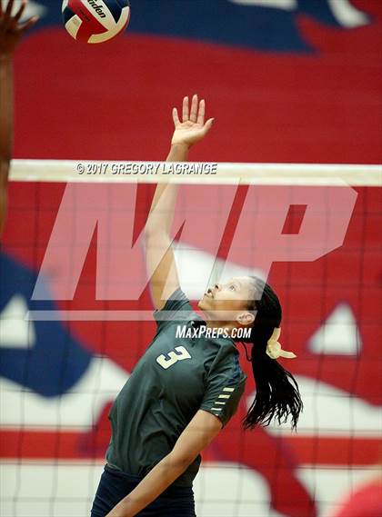 Thumbnail 1 in Keller vs Grapevine photogallery.