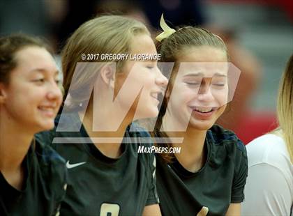 Thumbnail 3 in Keller vs Grapevine photogallery.