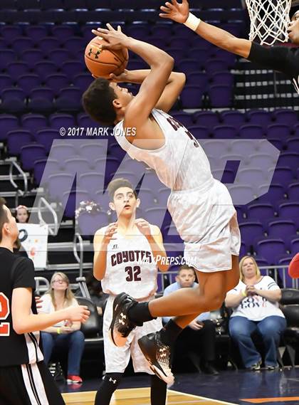 Thumbnail 3 in Desert Heights Prep vs  Imagine Prep-Surprise (CAA D2 Final) photogallery.