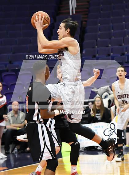 Thumbnail 3 in Desert Heights Prep vs  Imagine Prep-Surprise (CAA D2 Final) photogallery.