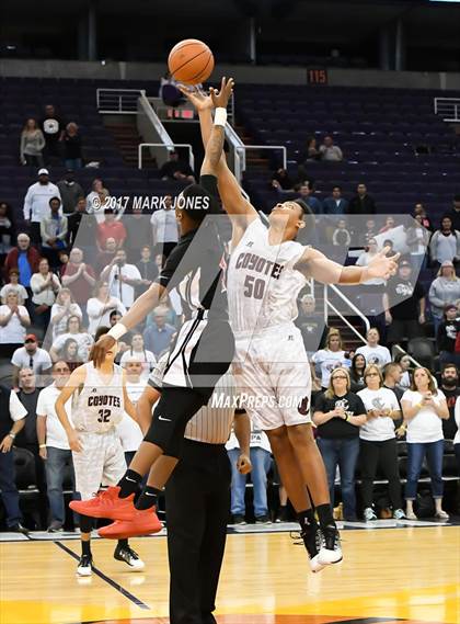 Thumbnail 3 in Desert Heights Prep vs  Imagine Prep-Surprise (CAA D2 Final) photogallery.