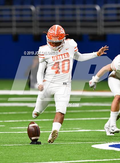 Thumbnail 2 in Judson vs United (UIL 6A D1 Region 4 Regional) photogallery.